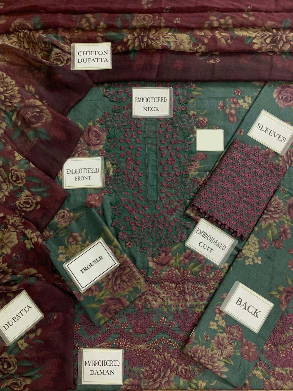Printed Lawn 3-Piece Suit with Chiffon Dupatta KS79MX01
