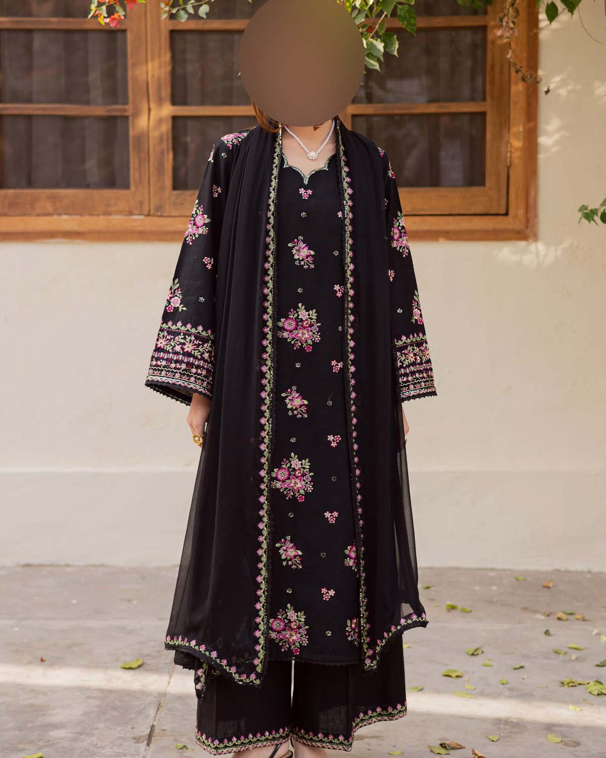 Batik Premium Air-Jet Lawn 3-Piece with Bember Chiffon Dupatta Unstitched NF21