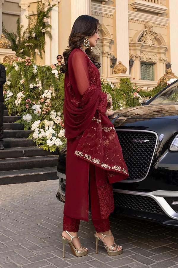 Azure Embroidered Chiffon Collection UP081