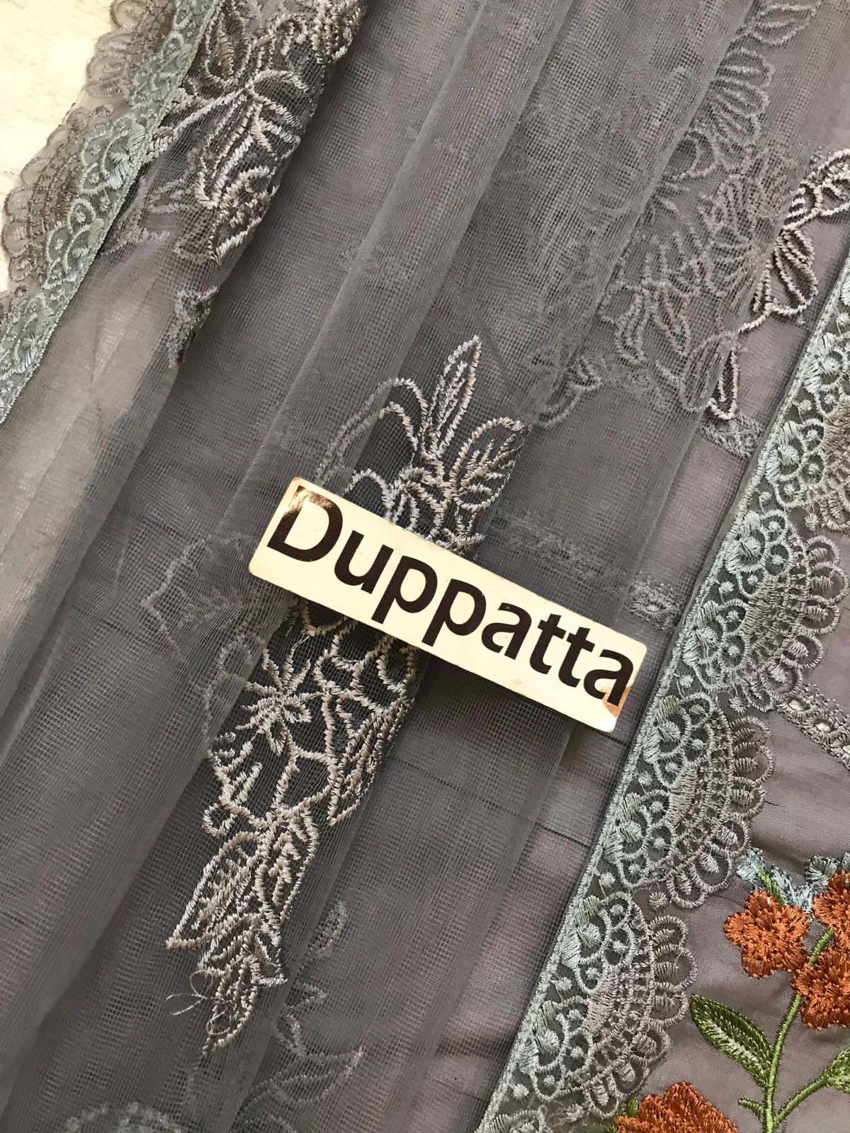 Maria B Heavy Embroidered Lawn 3-Piece suite Unstitched UP08