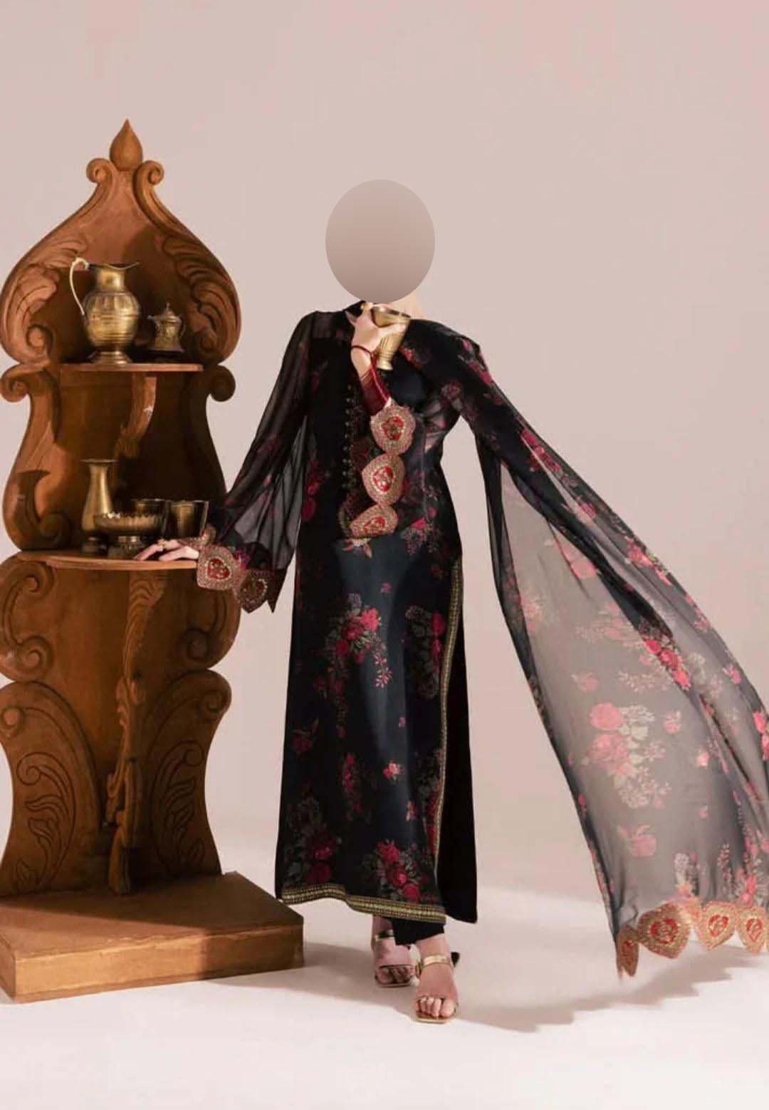 Digital Printed Lawn 3-Piece with Ready-to-Wear Chiffon Dupatta Unstitched DPS95