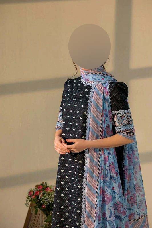 Digital Printed Lawn 3-Piece with Ready-to-Wear Chiffon Dupatta Unstitched 4DPS95