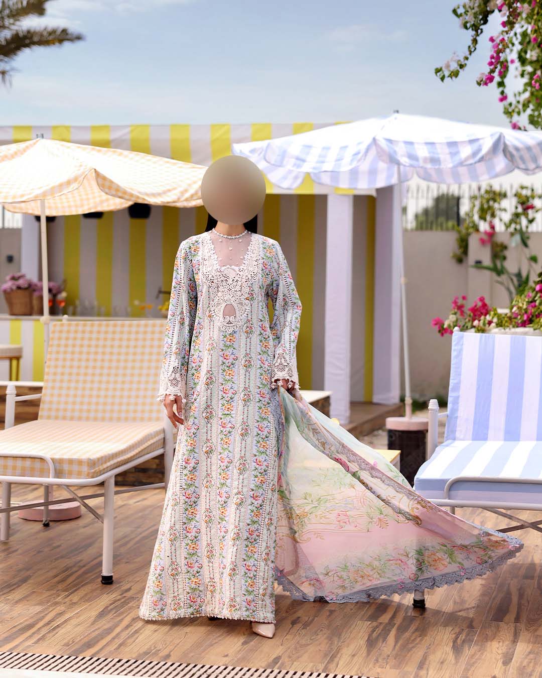 Printed Lawn 3-Piece Suit with Chiffon Dupatta KS79MX01