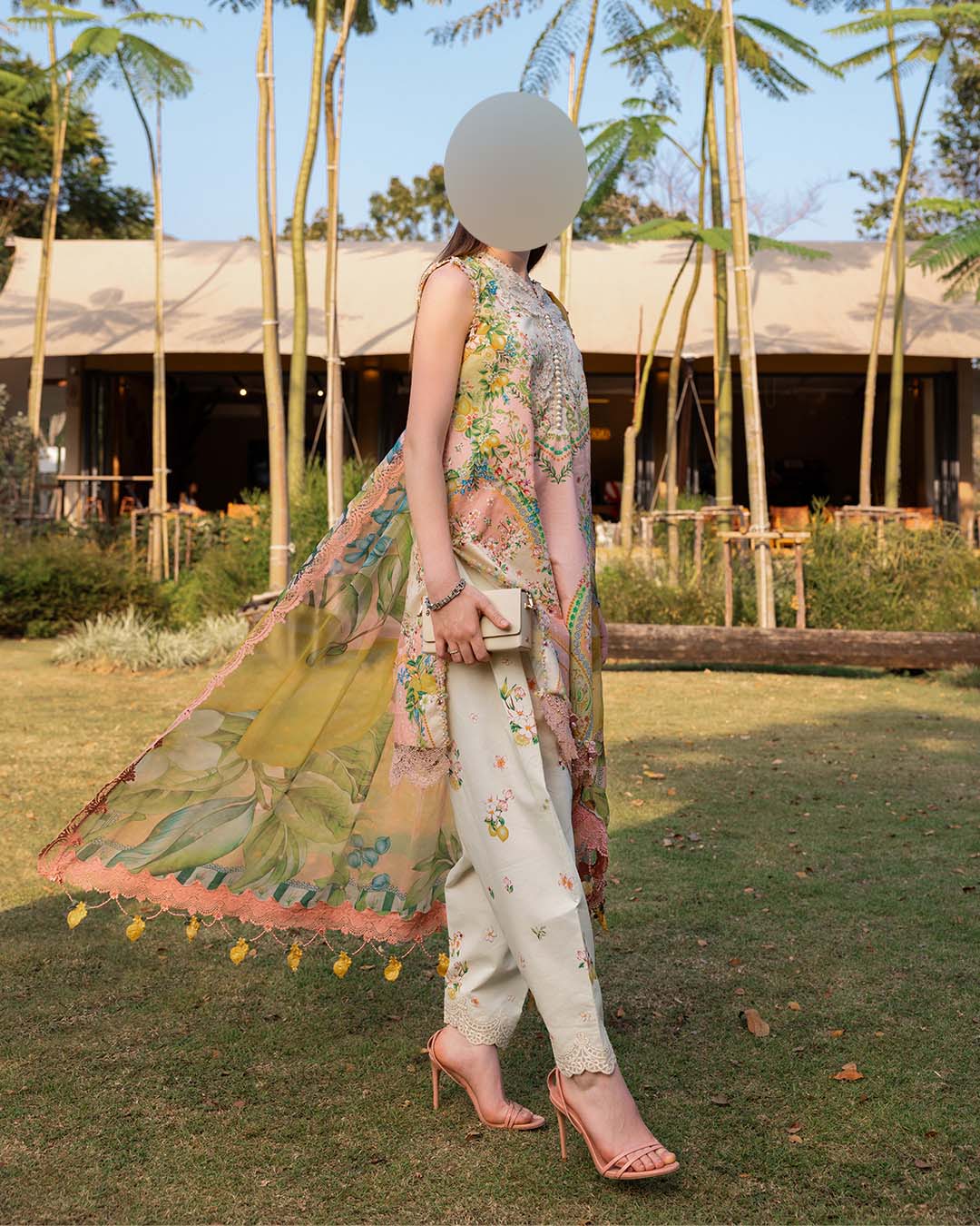 Maria B Printed Lawn 3-Piece with Chiffon Dupatta Unstitched IM44