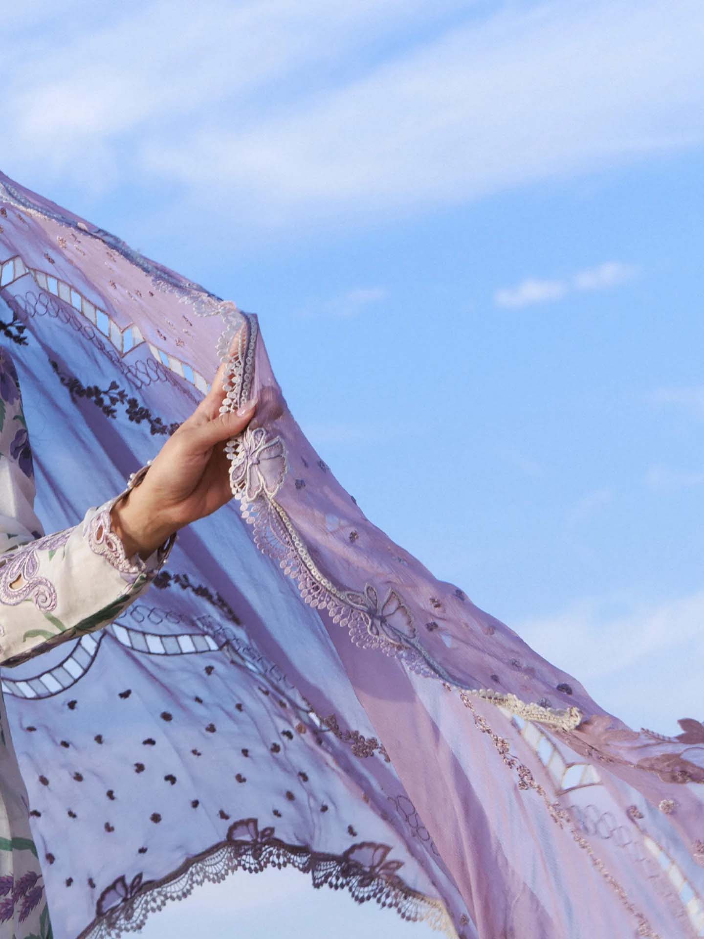 Nureh Digital Printed Lawn 3-Piece with Chiffon Dupatta Unstitched PD100