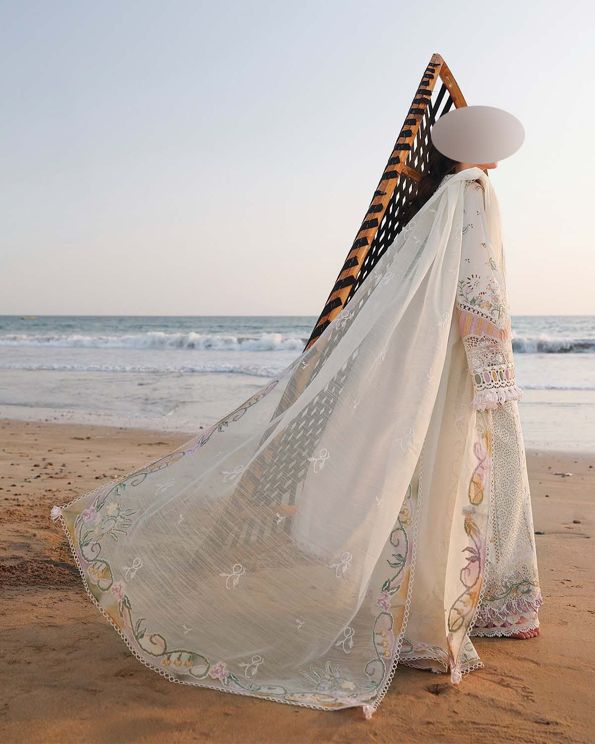 Qalamkar Chikankari Cotton 3-Piece unstitched Suit with Khaddi Net Dupatta KSA68