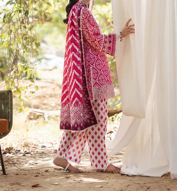 Zainab Chottani Embroidered Lawn Suit Unstitched 3 Piece - Image 4