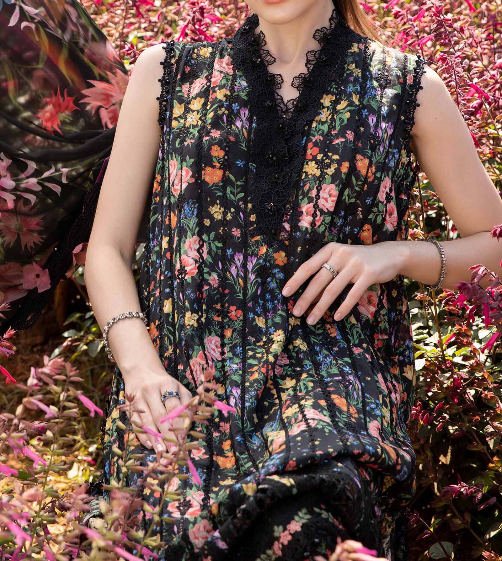 Maria B - 3 Piece Unstitched Printed Lawn Suit - MPT-2507-B - Image 4