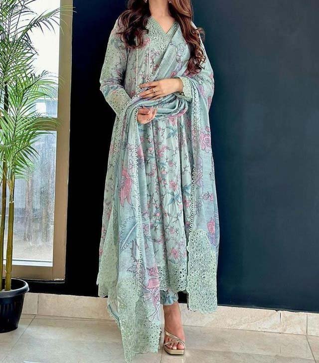 Iznik Embroidered & Printed Lawn 3 Piece Dress