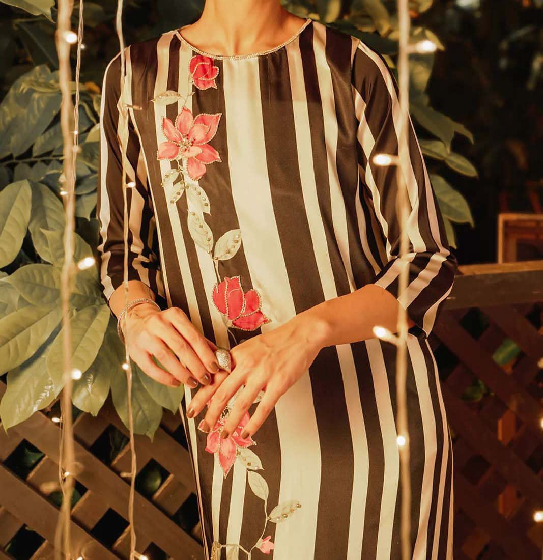 Lulusar Digital Print Embroidered Silk Dress - LS54435 - Image 2