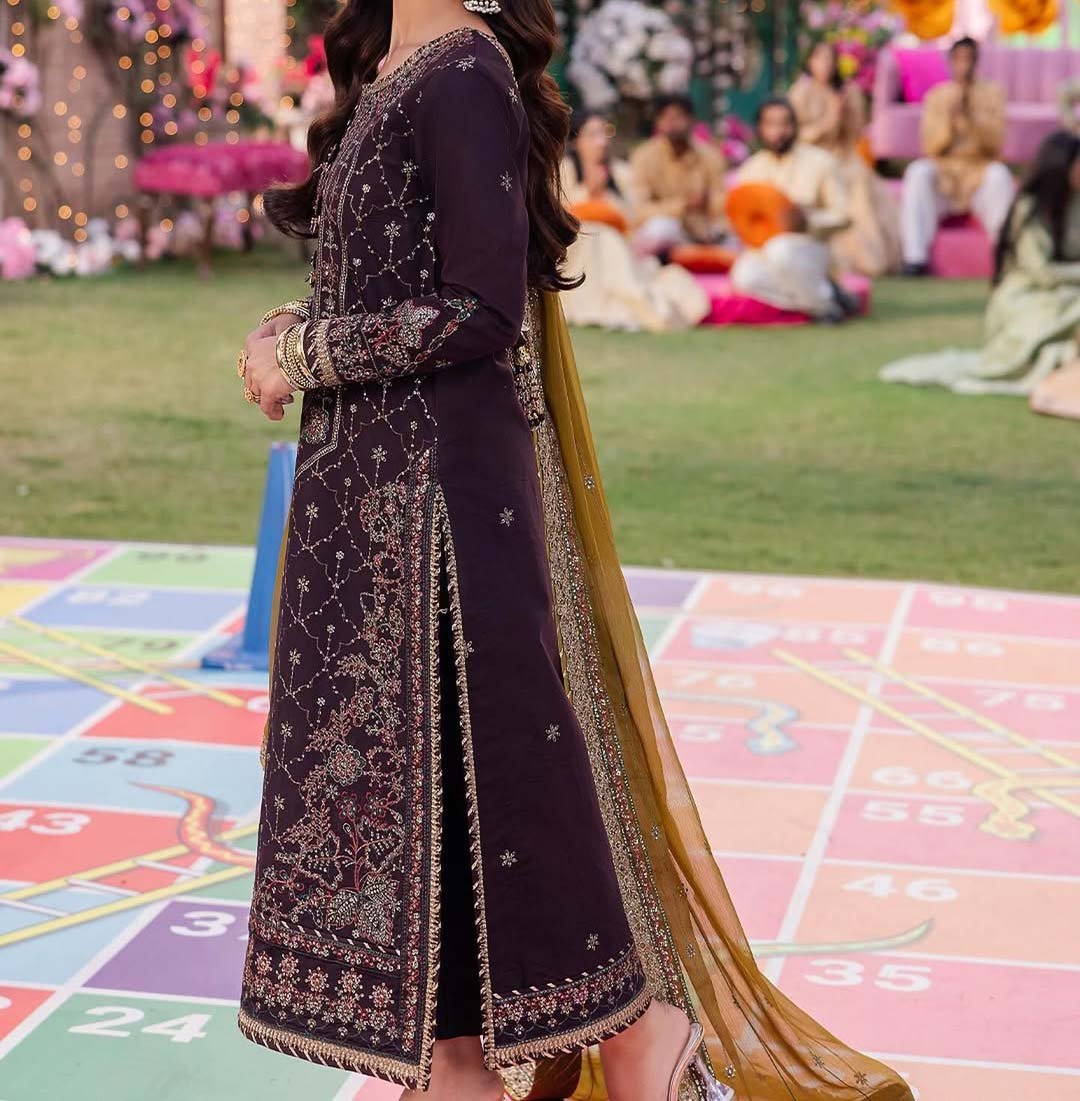 Asim Jofa Heavy Embroidered Chiffon 3-Piece with Silk Trouser & Dupatta Unstitched AJ35435 - Image 3