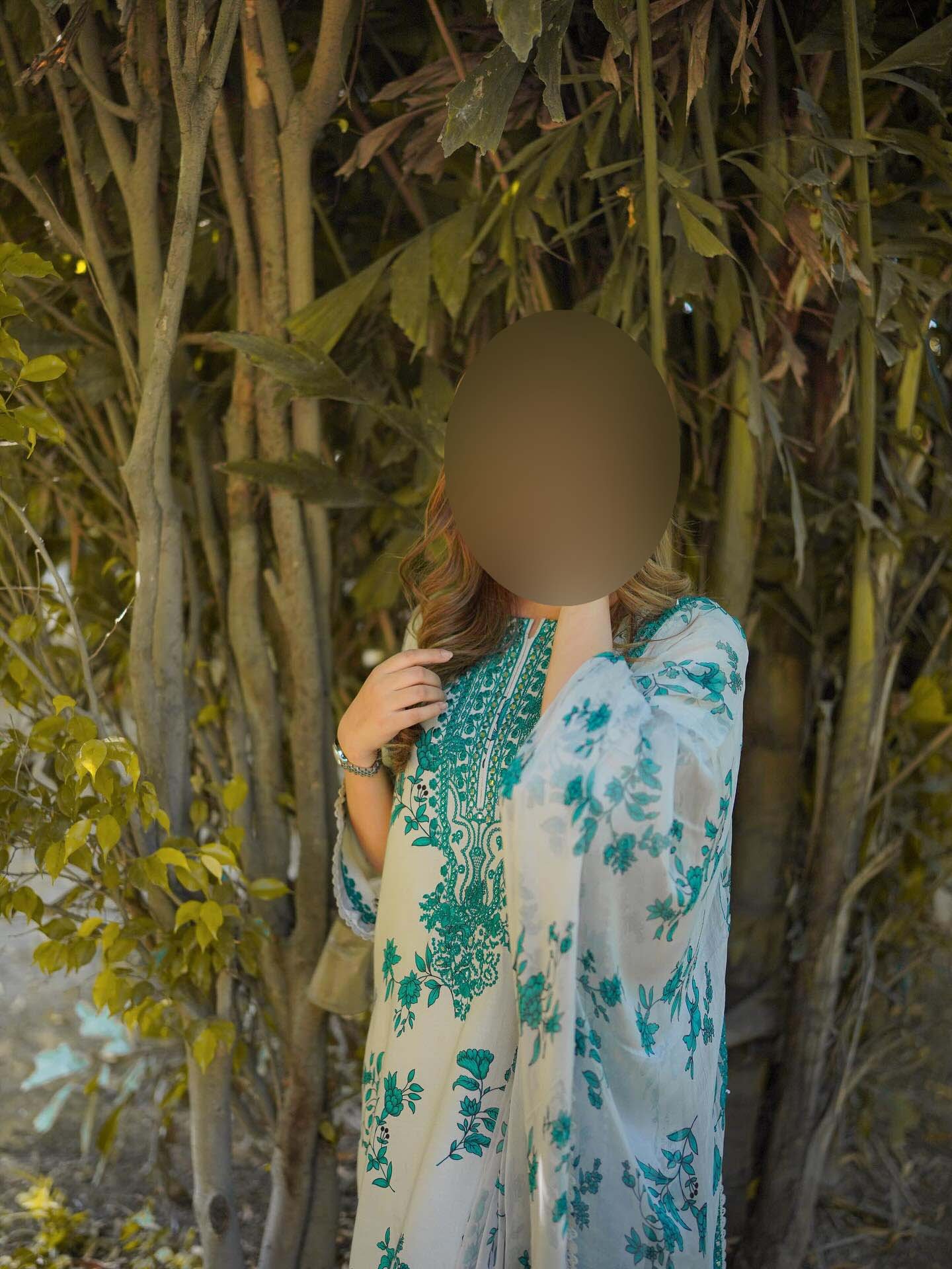 Aneelas Lawn Suit with Chiffon Dupatta & 9MM Sequence Work A316 - Image 2