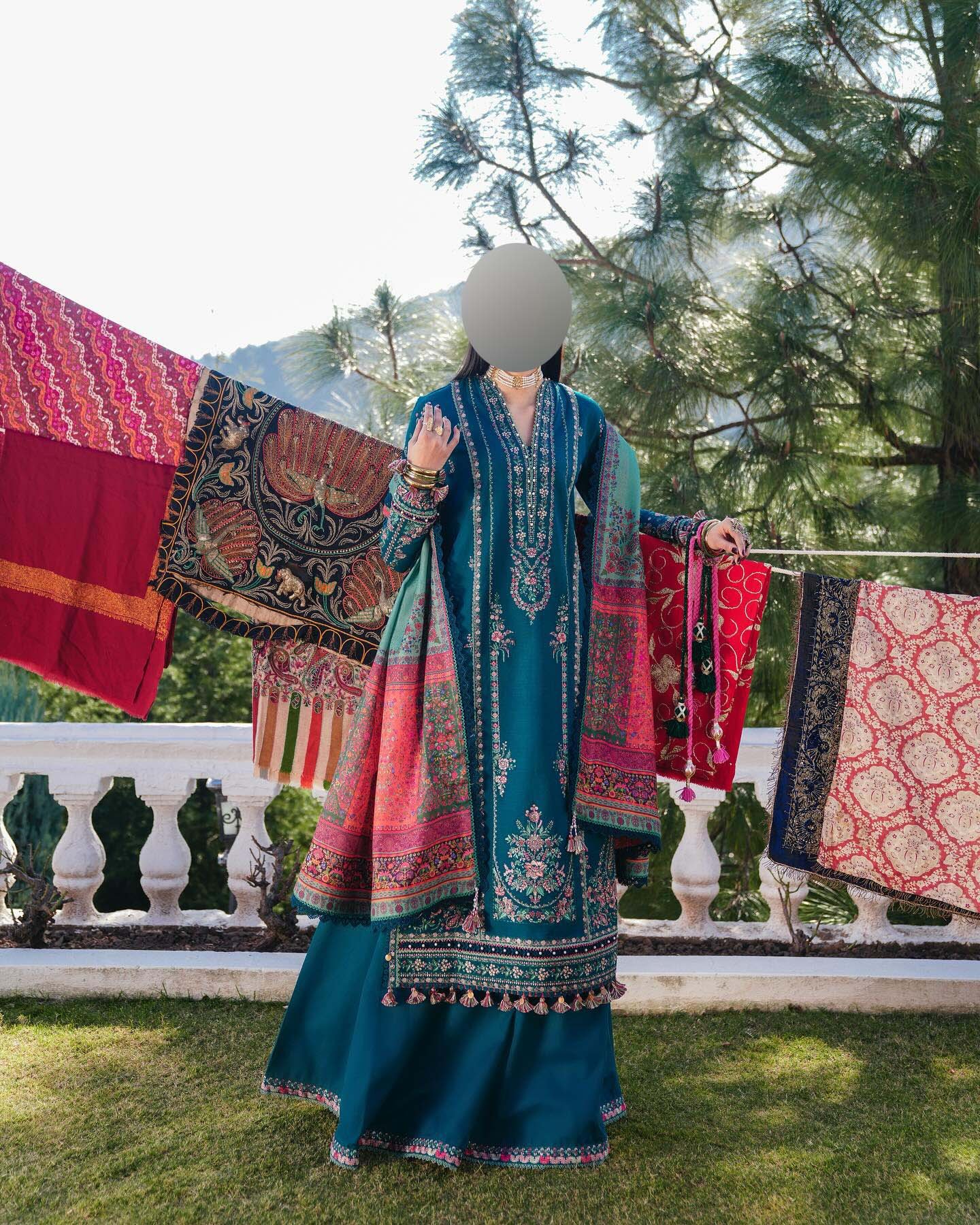 Hussain Rehar Luxury Lawn Suit with Chiffon Dupatta HR6D